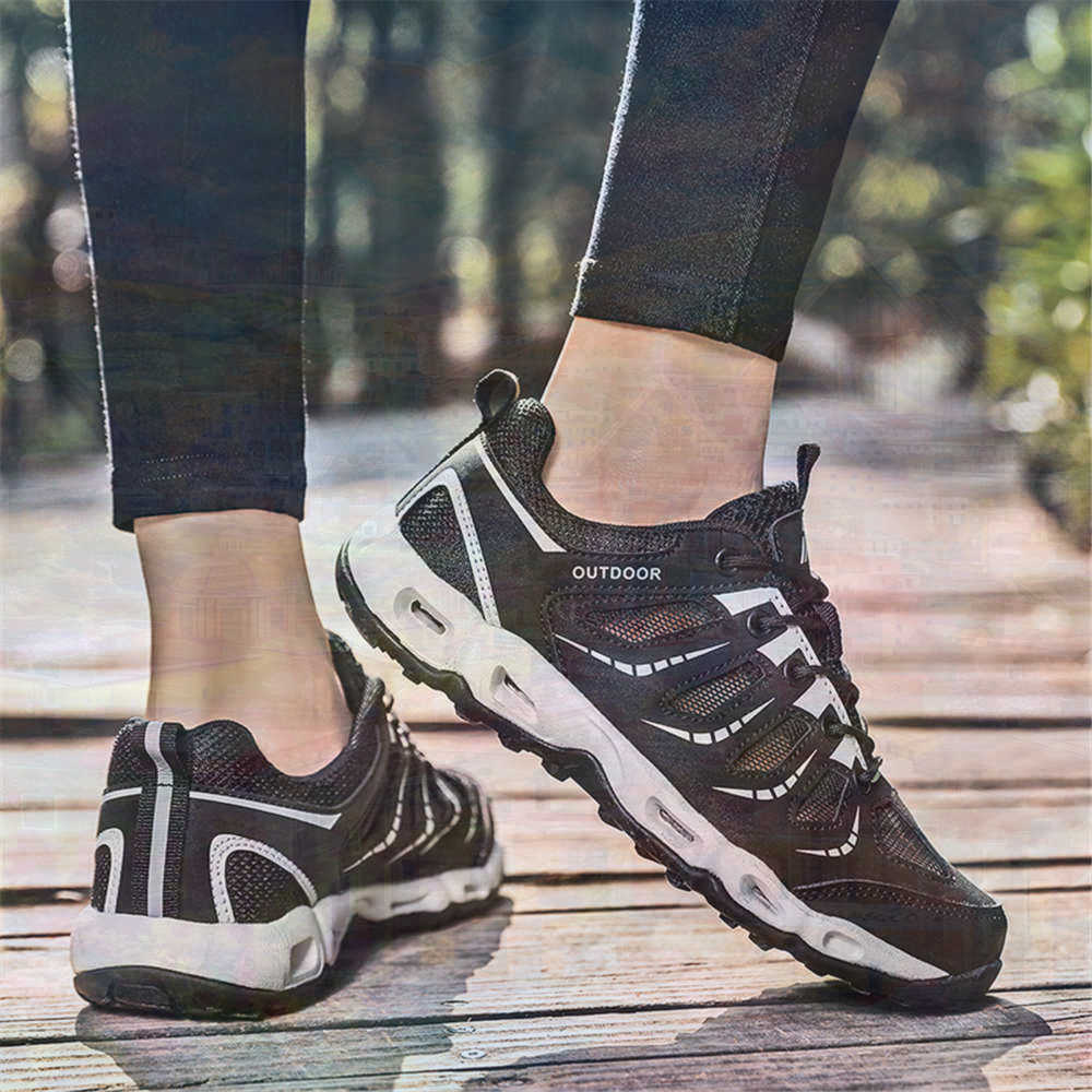 Sumer Round Tip Silver Sneaker - огляд і ціна Yellow Streetwear Brand